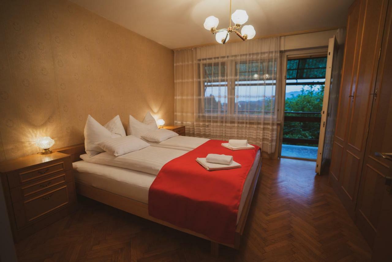 Apartmaji Retro Spodnje Gorje المظهر الخارجي الصورة